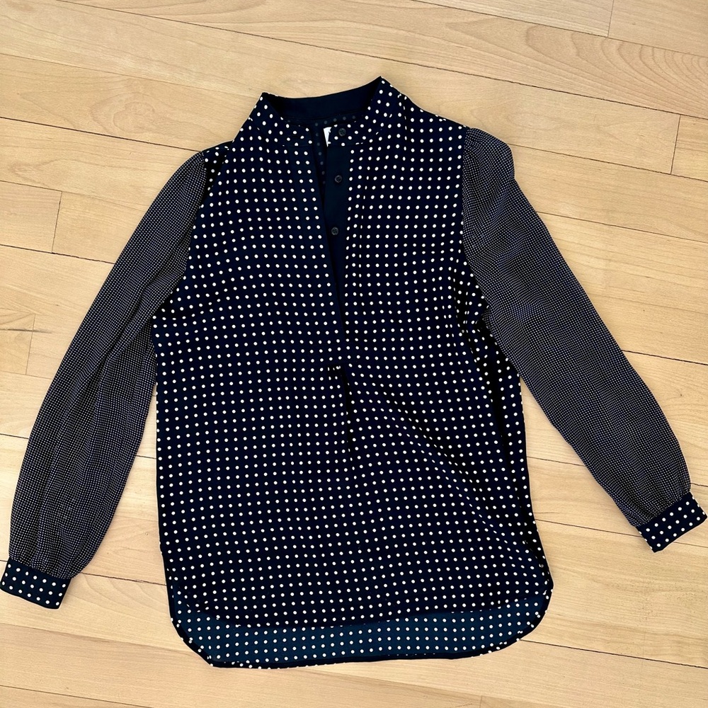 Anne Klein fun semi sheer blouse Black and White Polka Dot